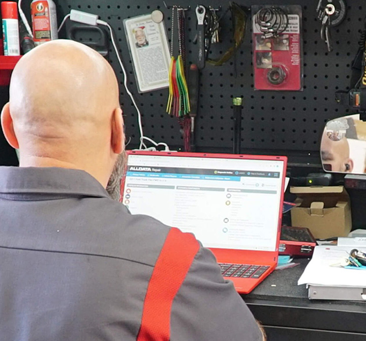 AT&T Dedicated Internet provides fast, reliable communications services from any device, anywhere in the shop.